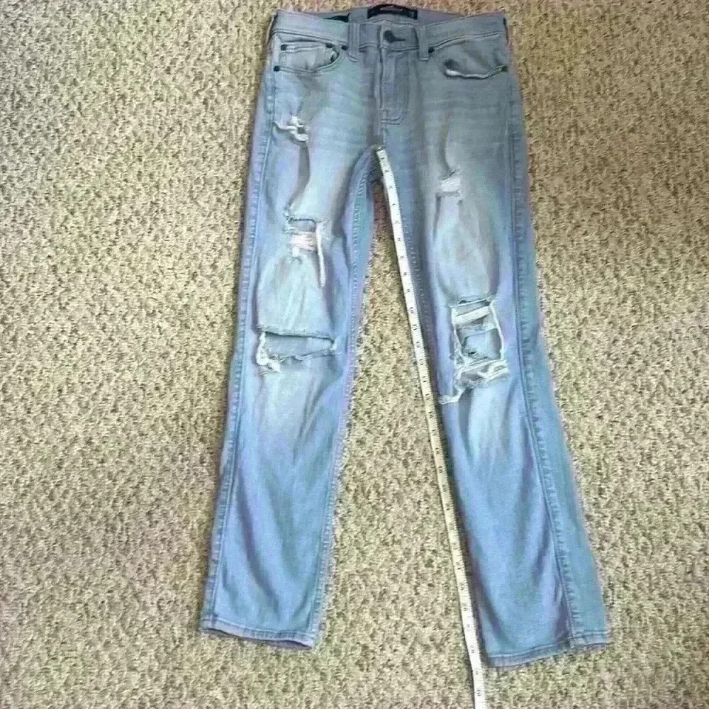 HOLLISTER Skinny Fit Advanced Stretch Light Wash Distressed Women 28 (length 30) - Picture 4 of 14